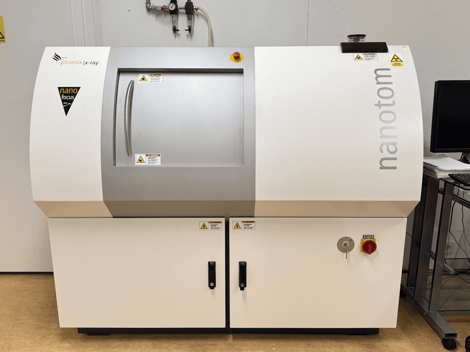 X-ray micro CT scanner