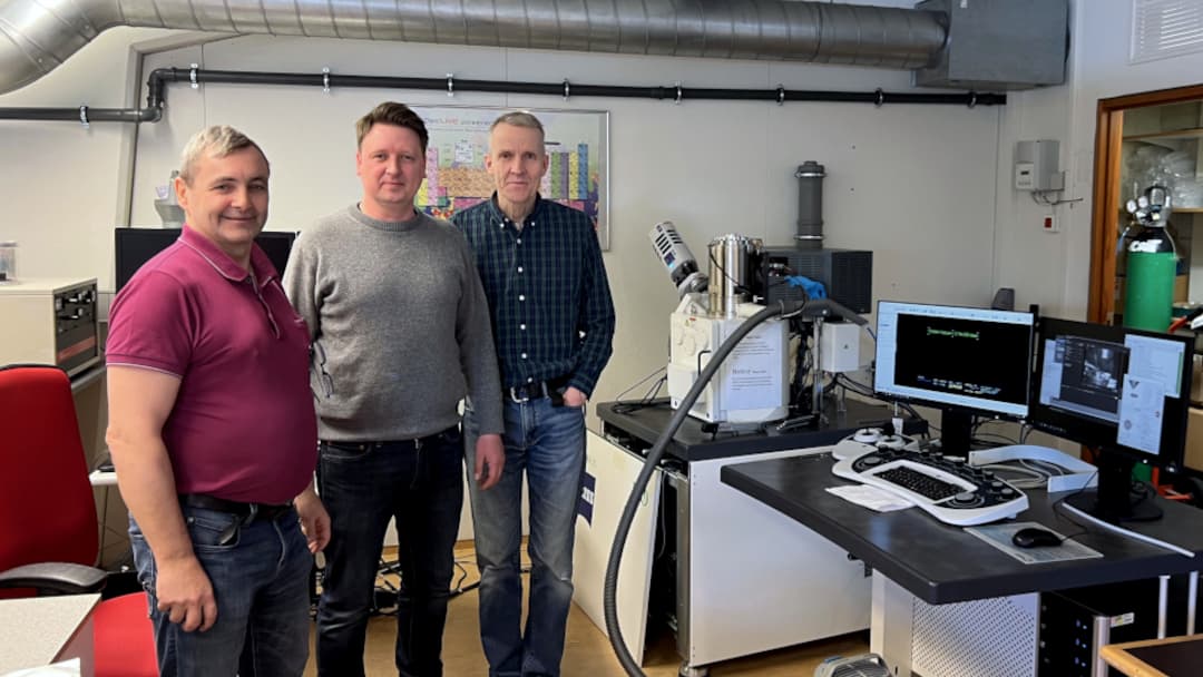 Updates to our electron microscope